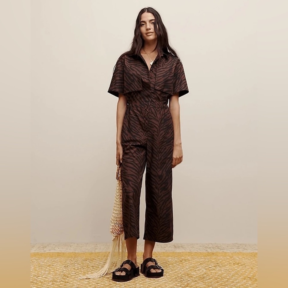 NWOT! Banana Republic The White Lotus Poplin Utility Jumpsuit - Small Petite 🦋